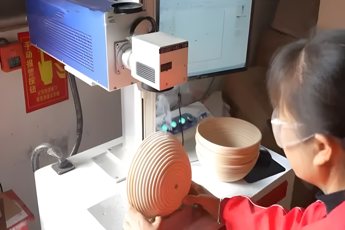 आटा उठाने वाले बास्केट लोगो बनाना